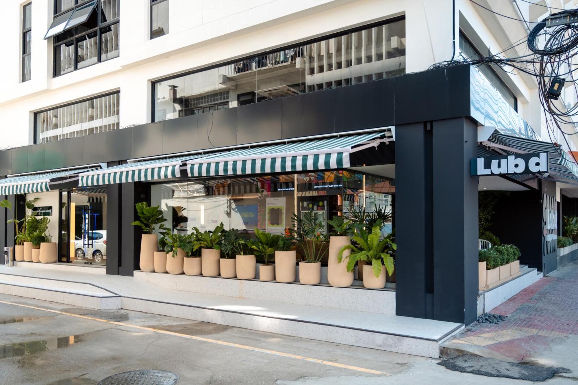 Lub D Bangkok Chinatown - Steps From Sam Yod Mrt Station Hotel Bagian luar foto